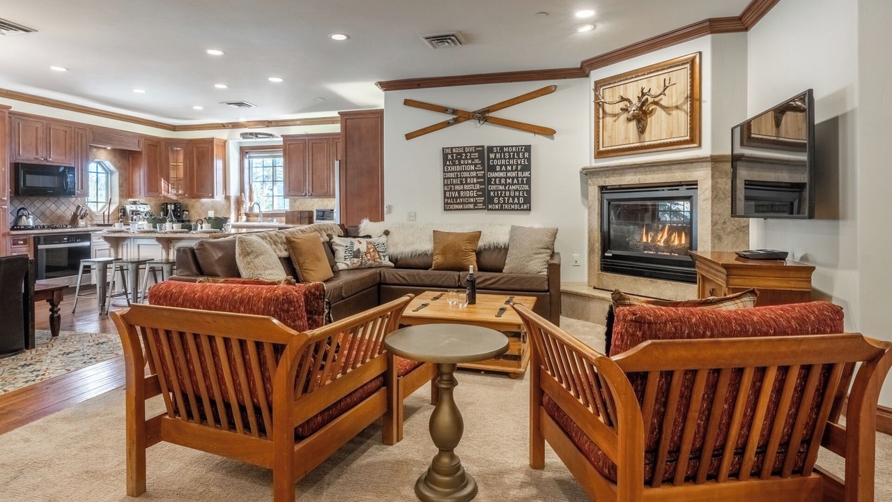 Photo of Livingroom in Mammoth Lakes