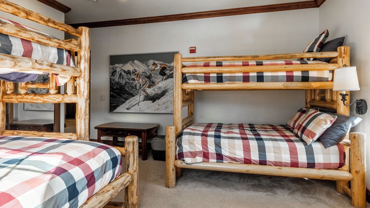 Photo of Others in Mammoth Lakes