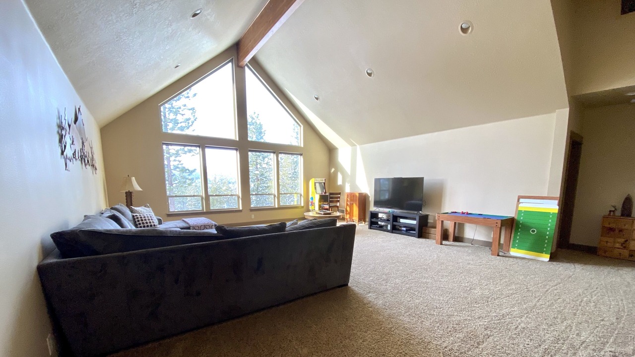 Photo of Livingroom in Crescent