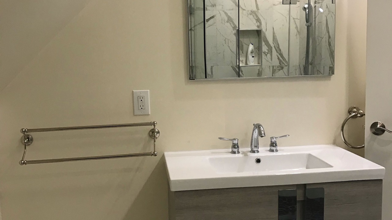 Photo of Bathroom in Pacific Heights