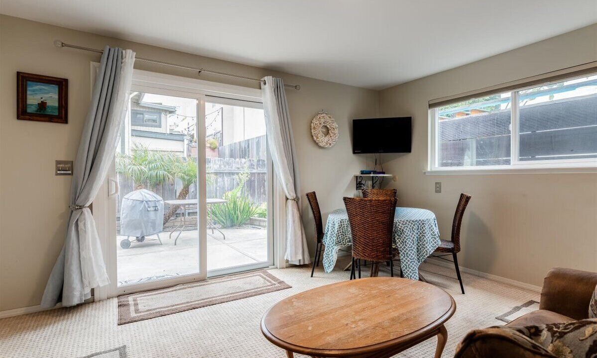 Photo of Livingroom in Cayucos