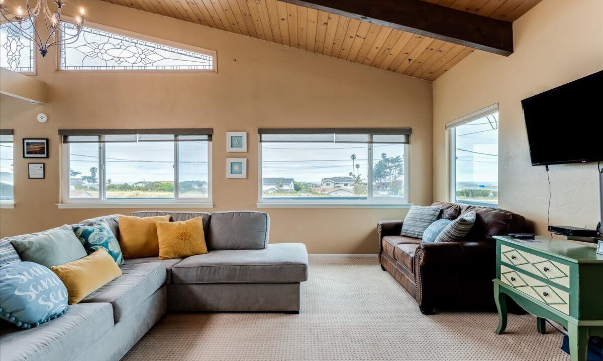 Photo of Livingroom in Cayucos