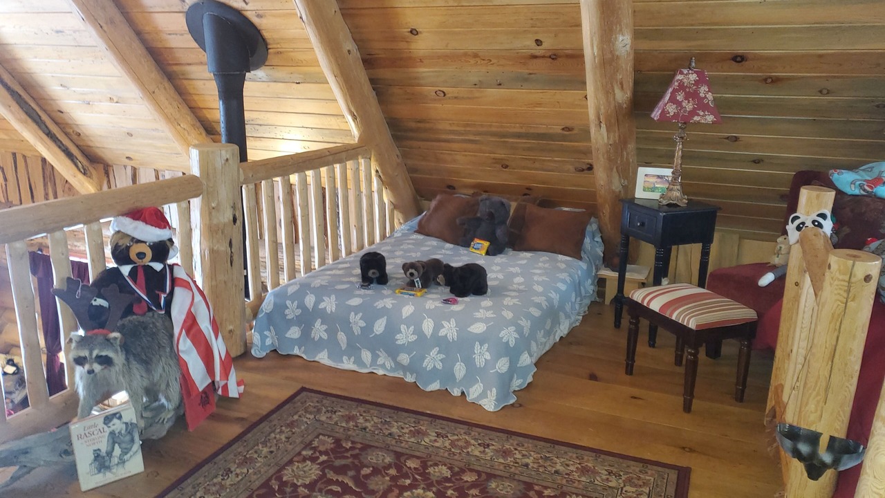 Photo of Bedroom in Crescent