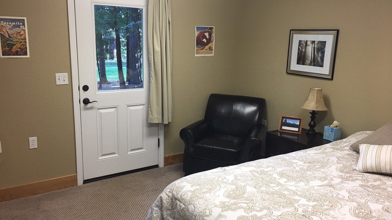 Photo of Bedroom in Burney