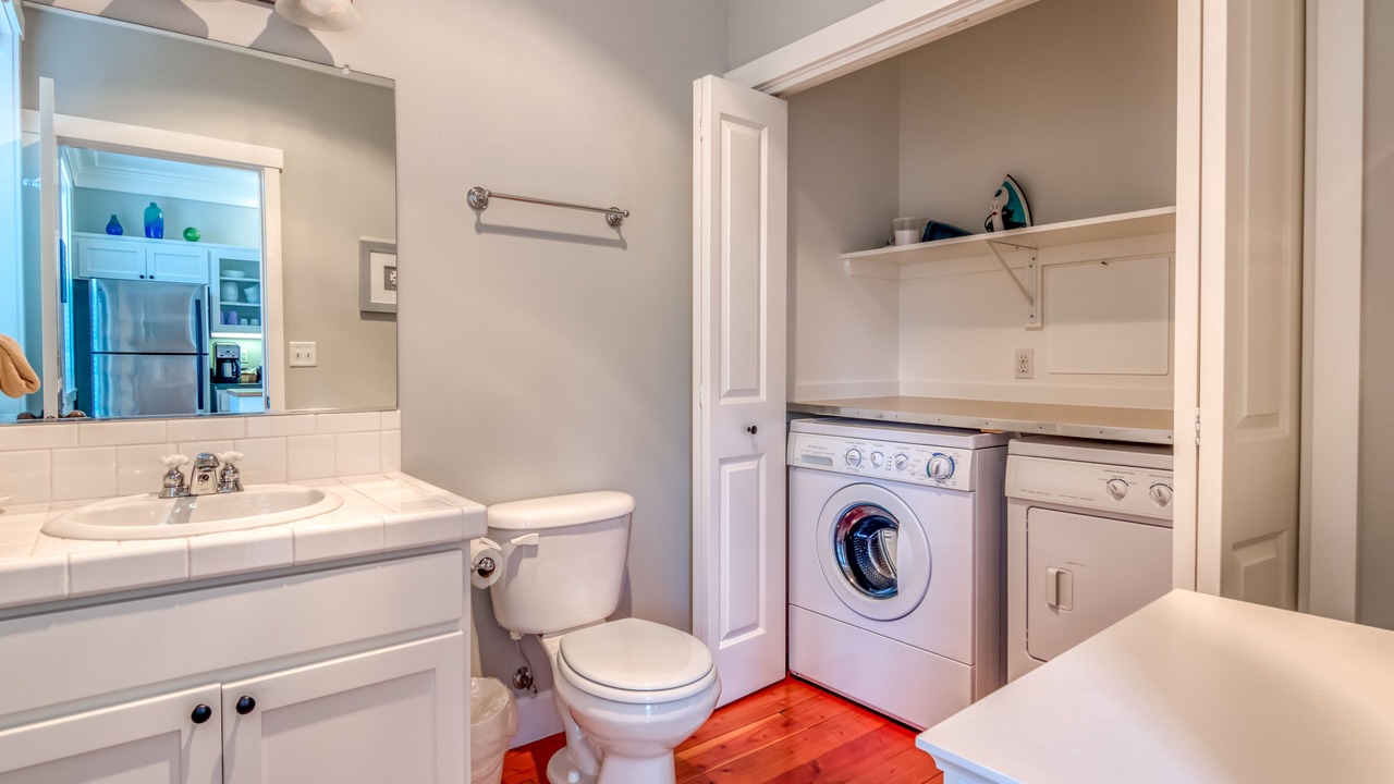 Photo of Bathroom in Lincoln Beach