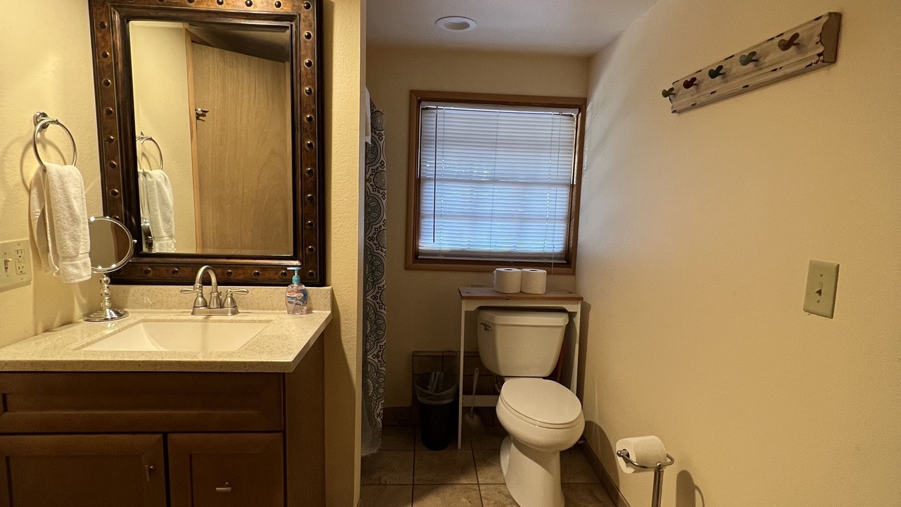 Photo of Bathroom in Oak Shores