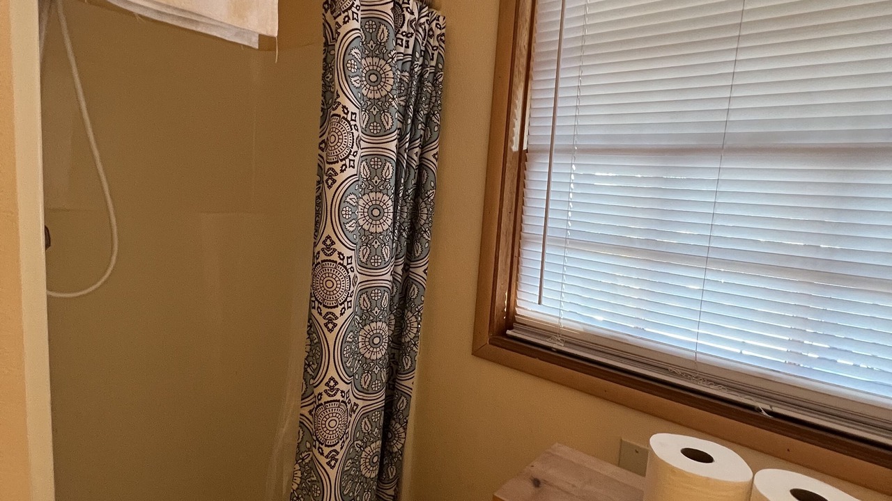 Photo of Bathroom in Oak Shores