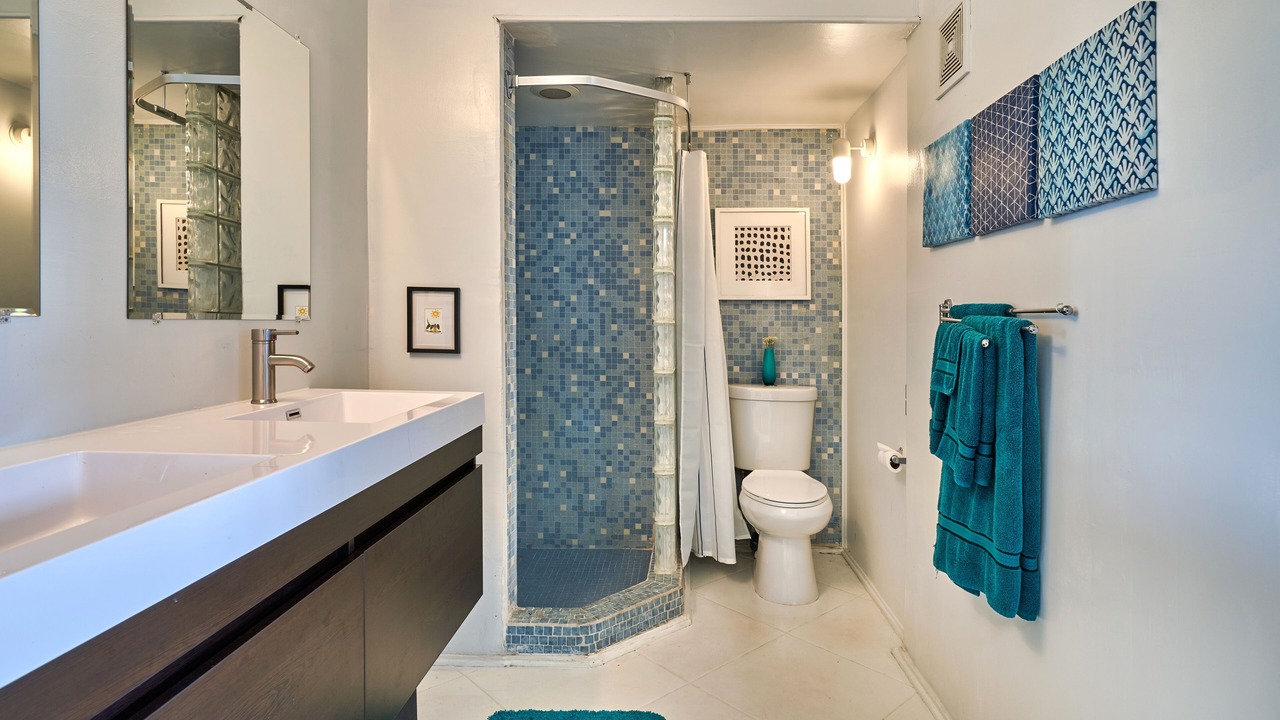 Photo of Bathroom in Deepwell Estates