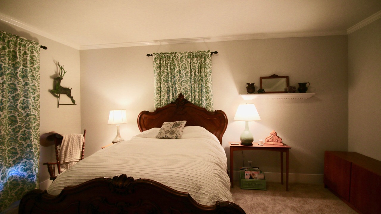 Photo of Bedroom in McCloud