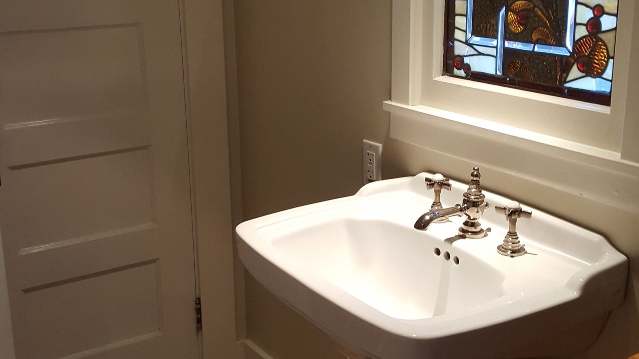 Photo of Bathroom in McCloud
