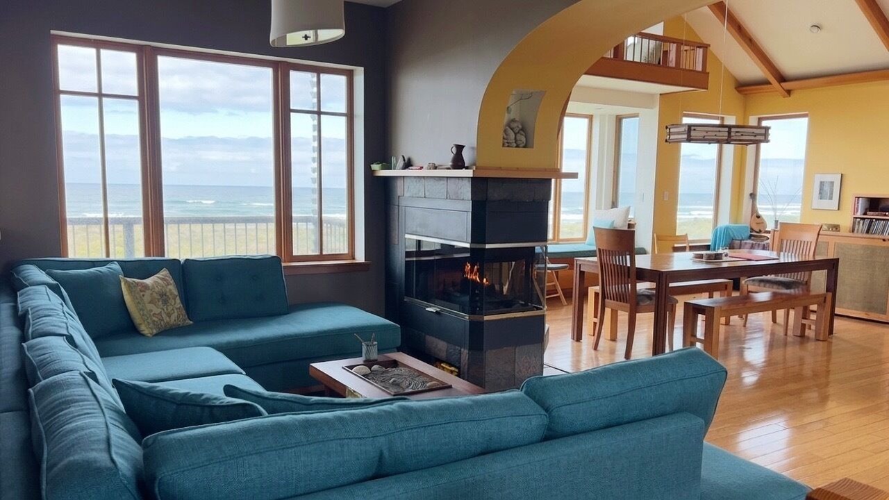 Photo of Livingroom in Fort Bragg
