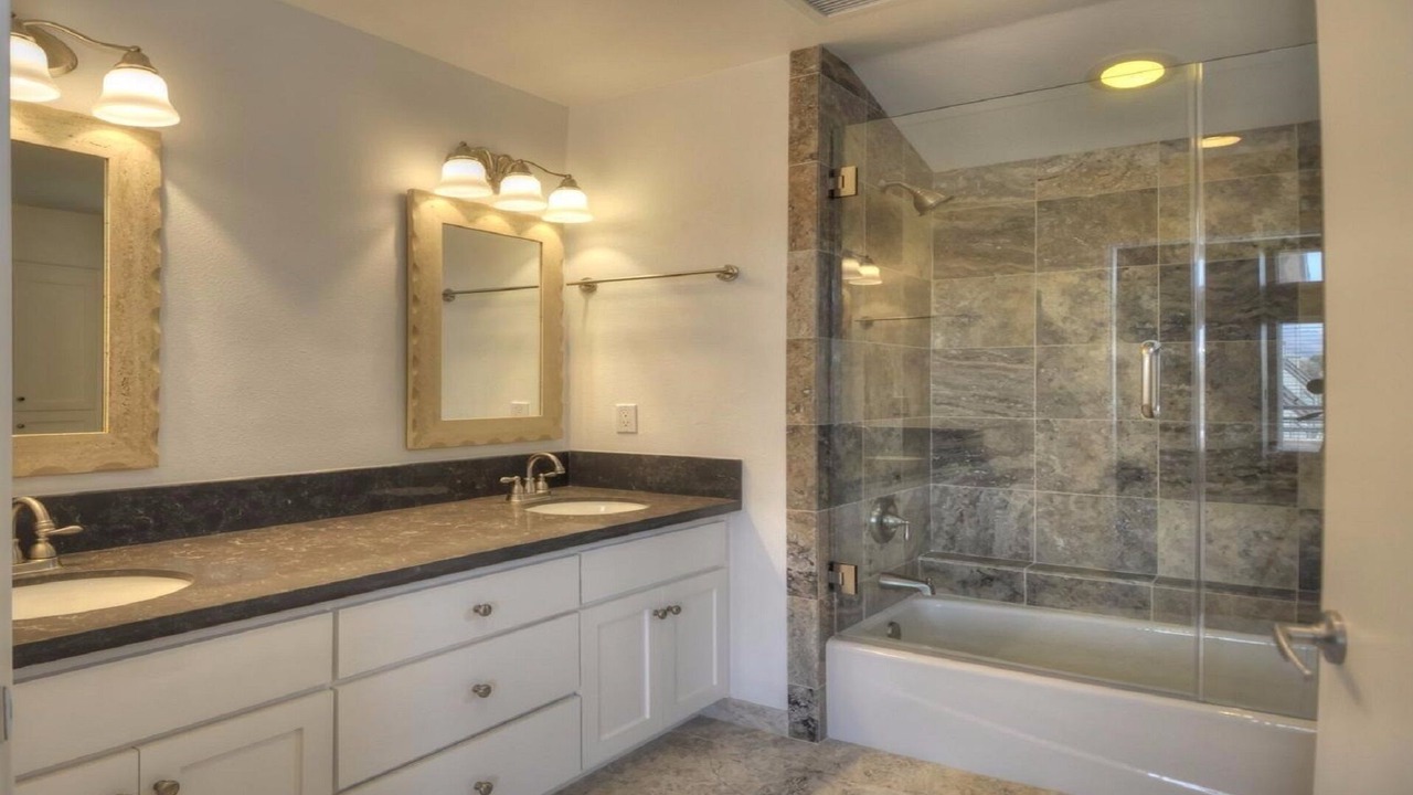 Photo of Bathroom in Downtown