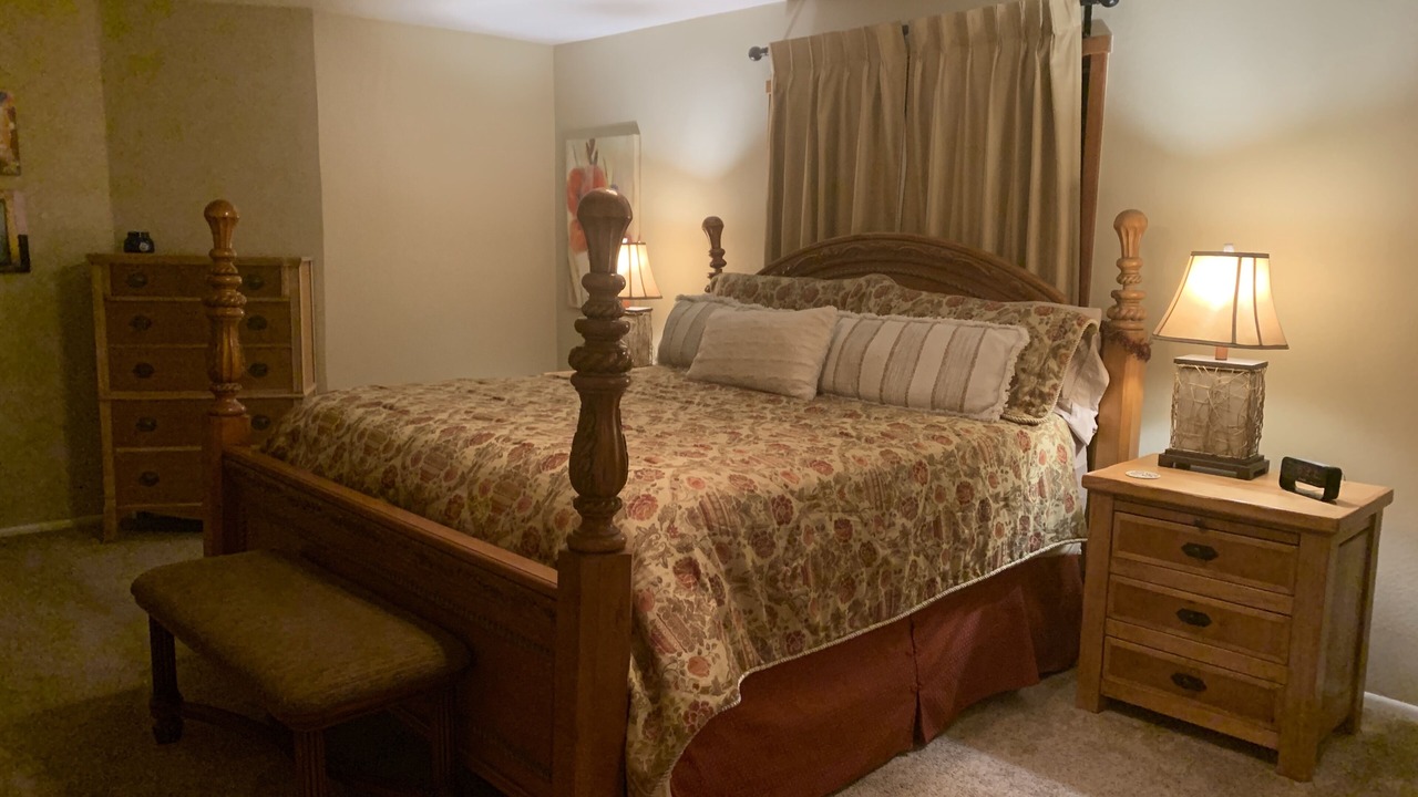 Photo of Bedroom in Coconino Estates