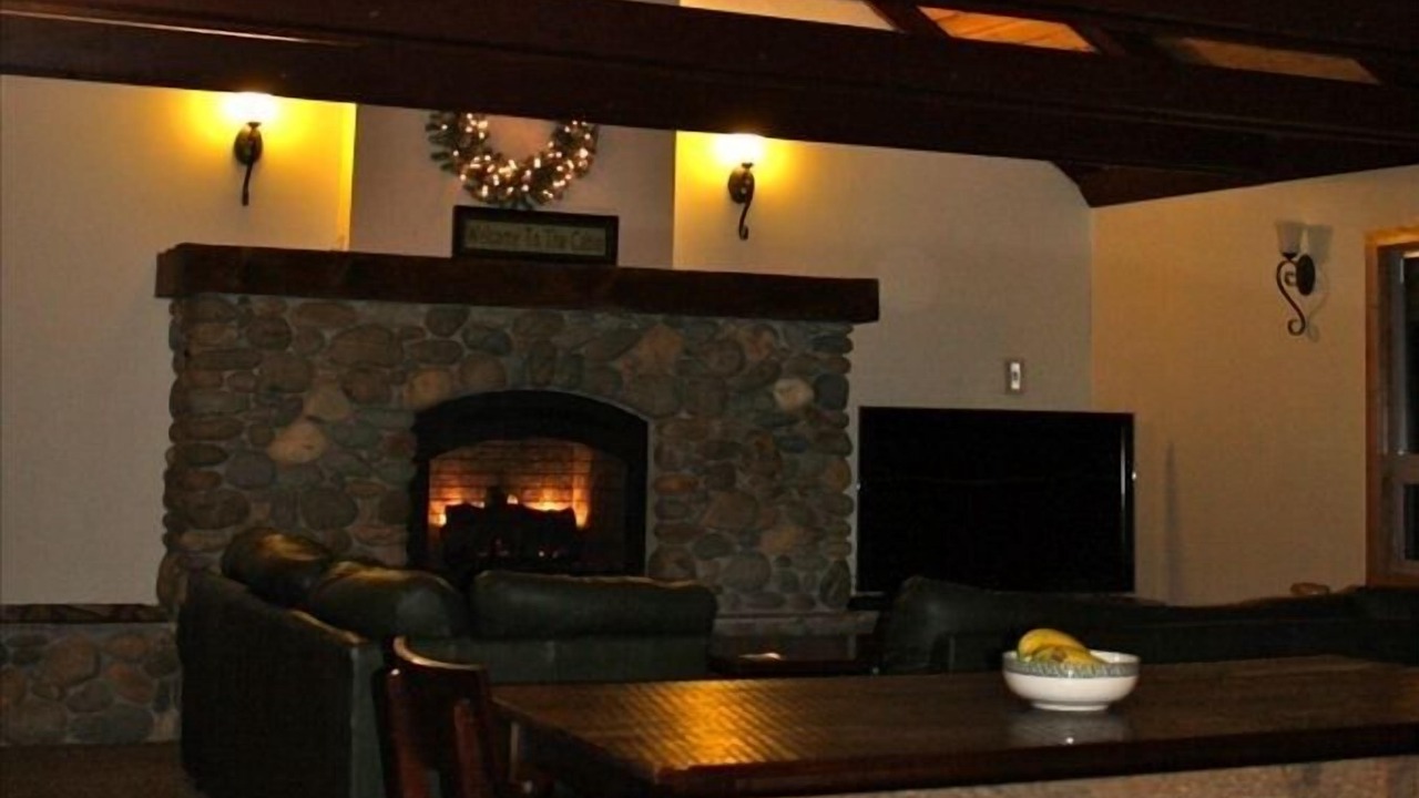 Photo of Bedroom in Al Tahoe