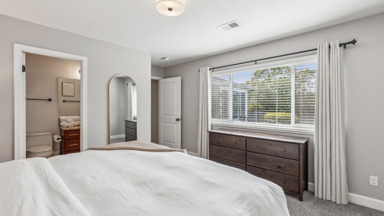 Photo of Bedroom in Fetters Hot Springs-Agua Caliente