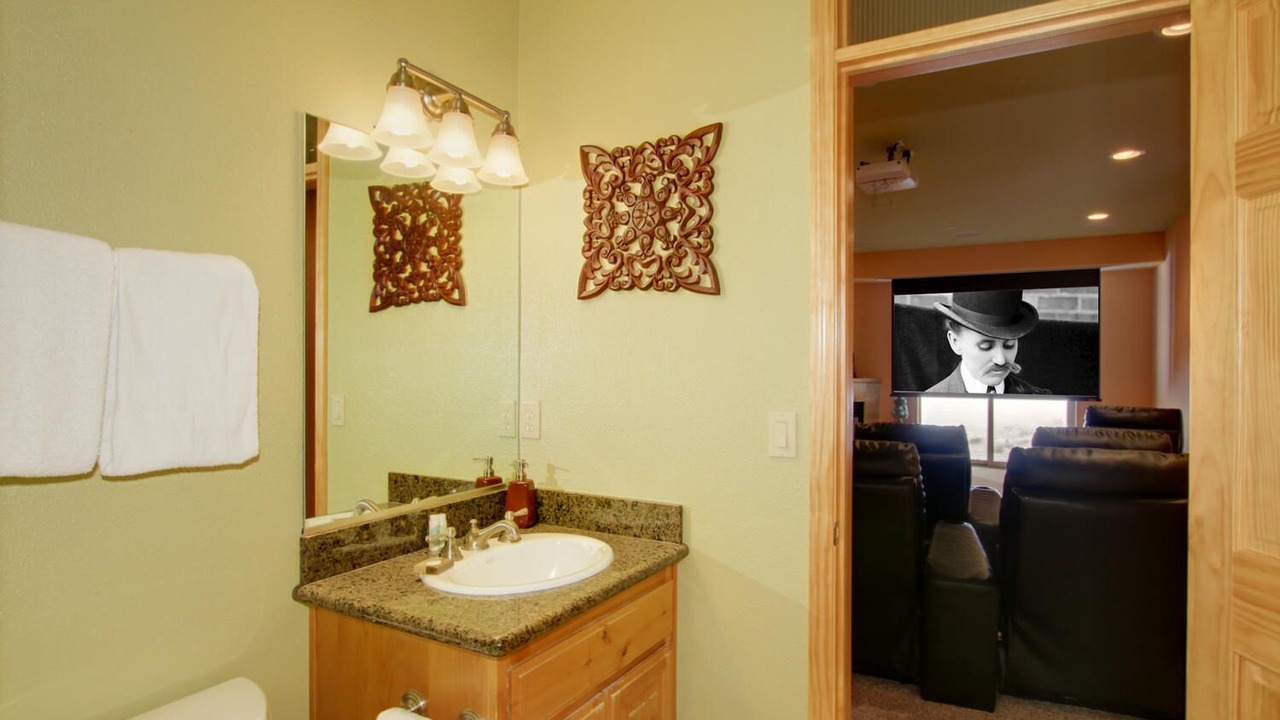 Photo of Bathroom in Pioneer Trail