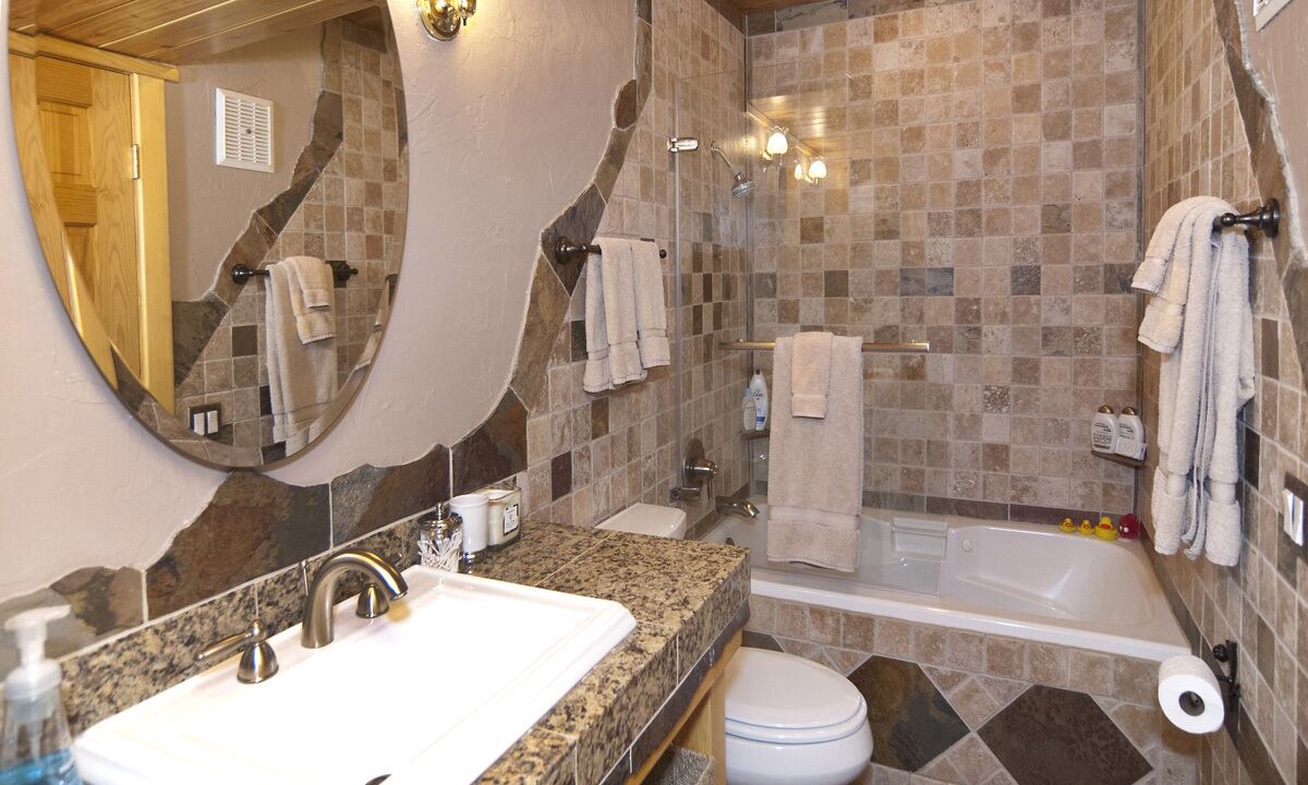 Photo of Bedroom in Kings Beach