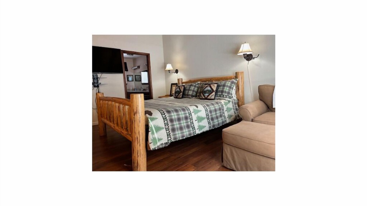 Photo of Bedroom in Kingswood Estates