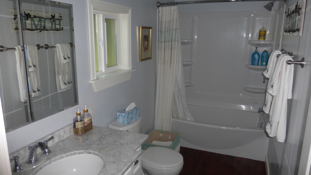 Photo of Bathroom in Templeton