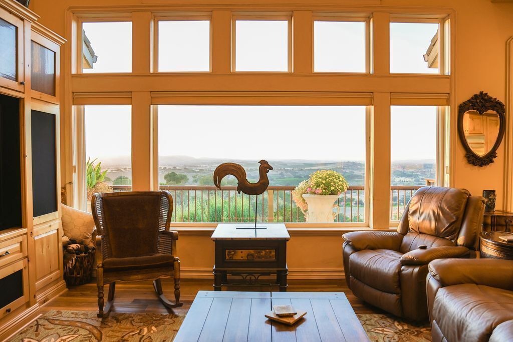 Photo of Livingroom in Paso Robles
