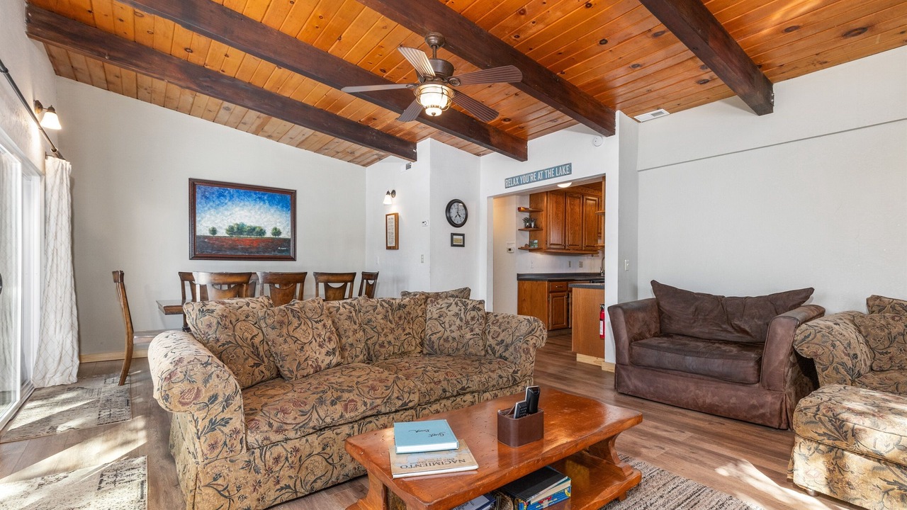 Photo of Livingroom in Bradley