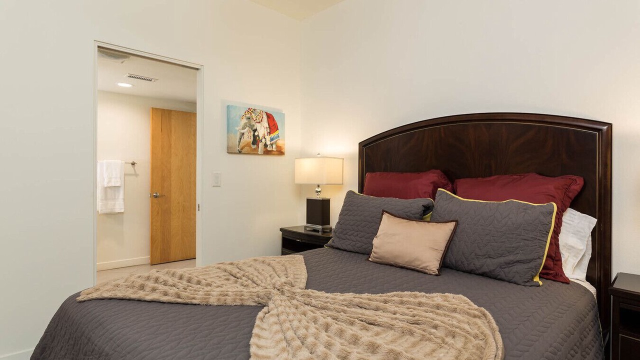 Photo of Bedroom in Deepwell Estates