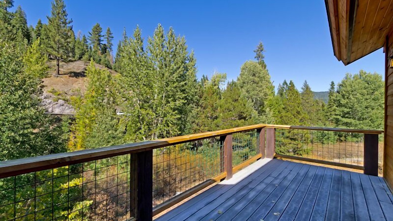 Photo of Patio Balcony in Alpine Meadows
