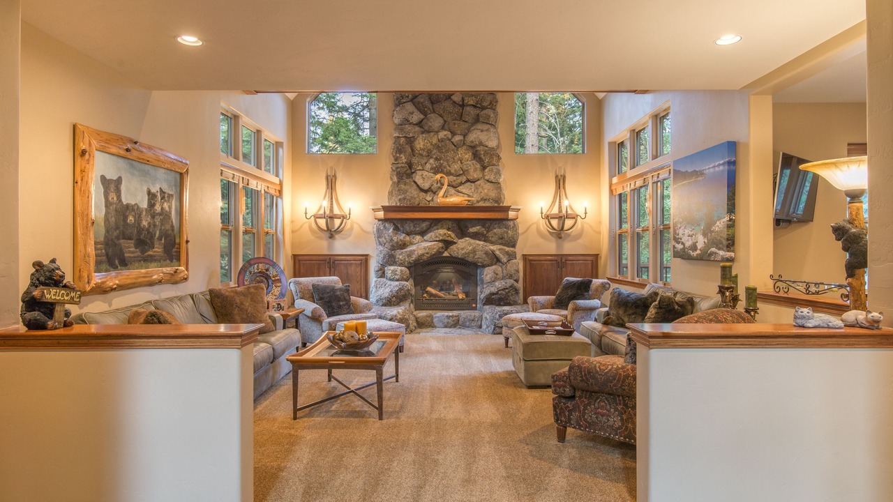 Photo of Livingroom in Tahoe Woods