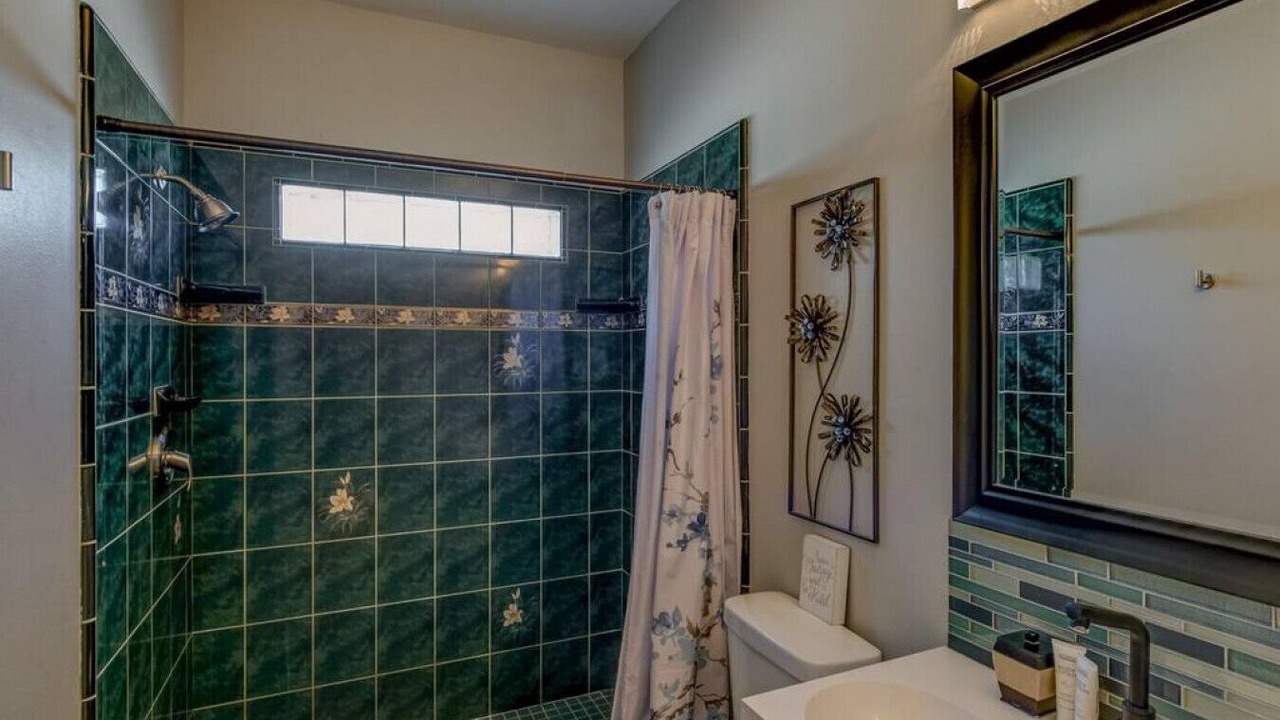 Photo of Bathroom in Chico