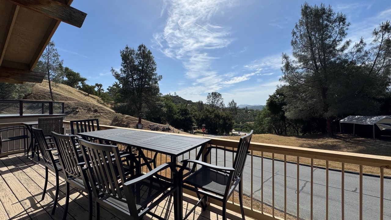 Photo of Outdoor in Oak Shores
