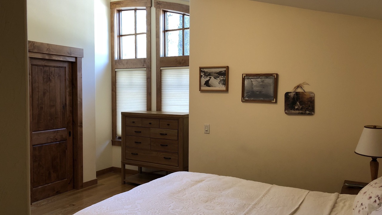 Photo of Bedroom in Tahoe Vista