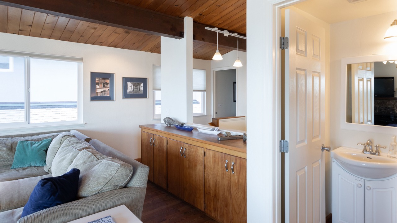 Photo of Bathroom in Cayucos