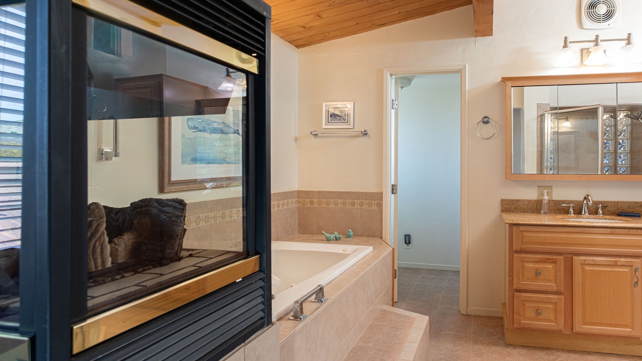 Photo of Bathroom in Cayucos