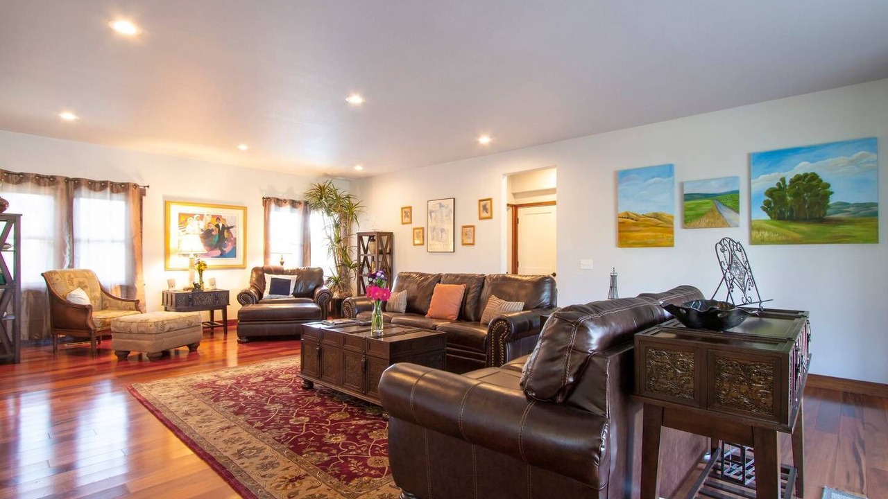 Photo of Bedroom in Healdsburg
