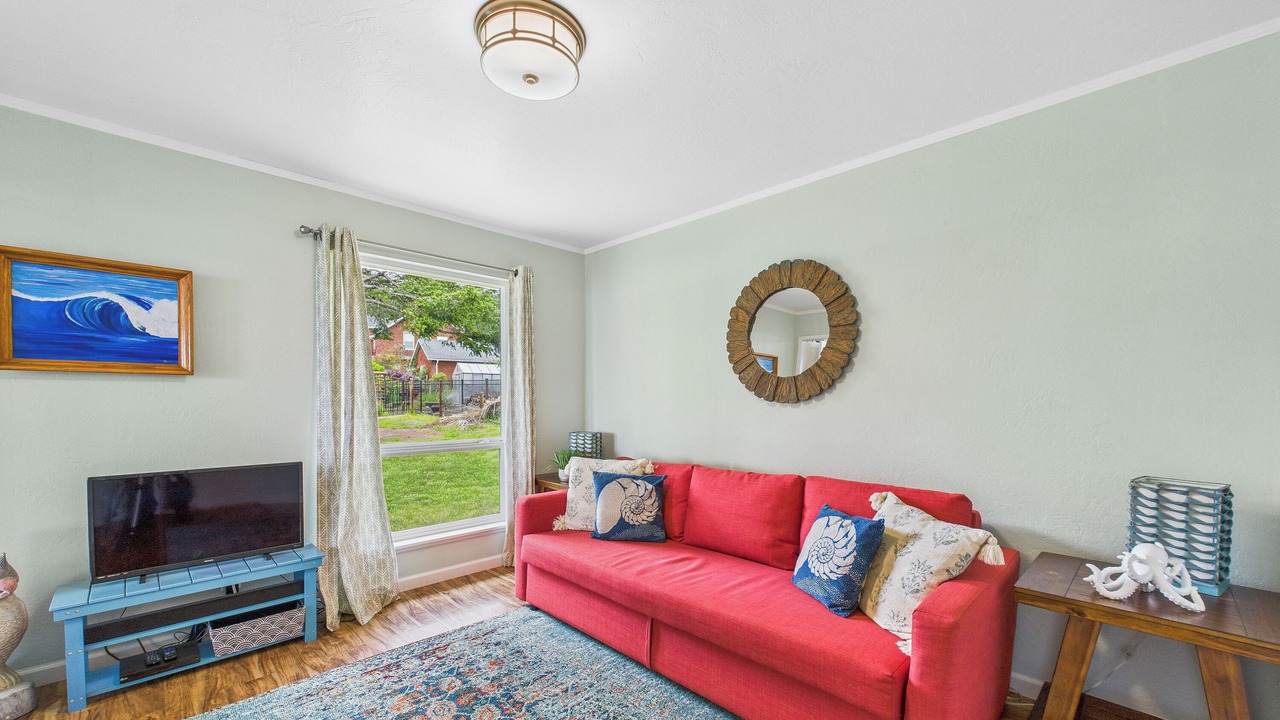 Photo of Livingroom in Shelter Cove