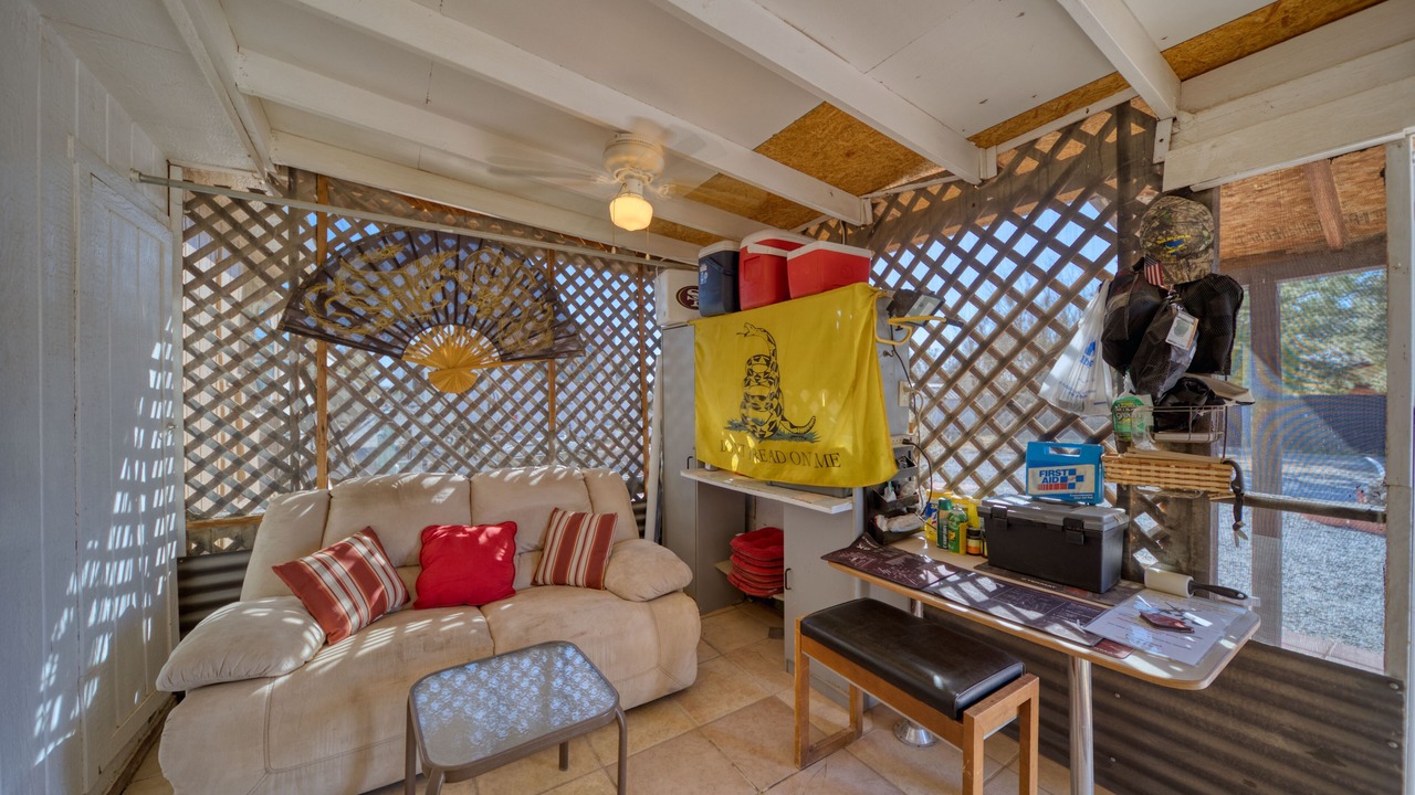 Photo of Livingroom in Pahrump