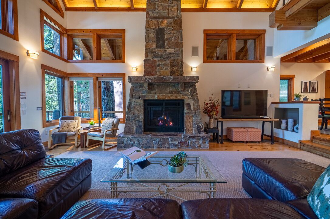 Photo of Livingroom in Truckee