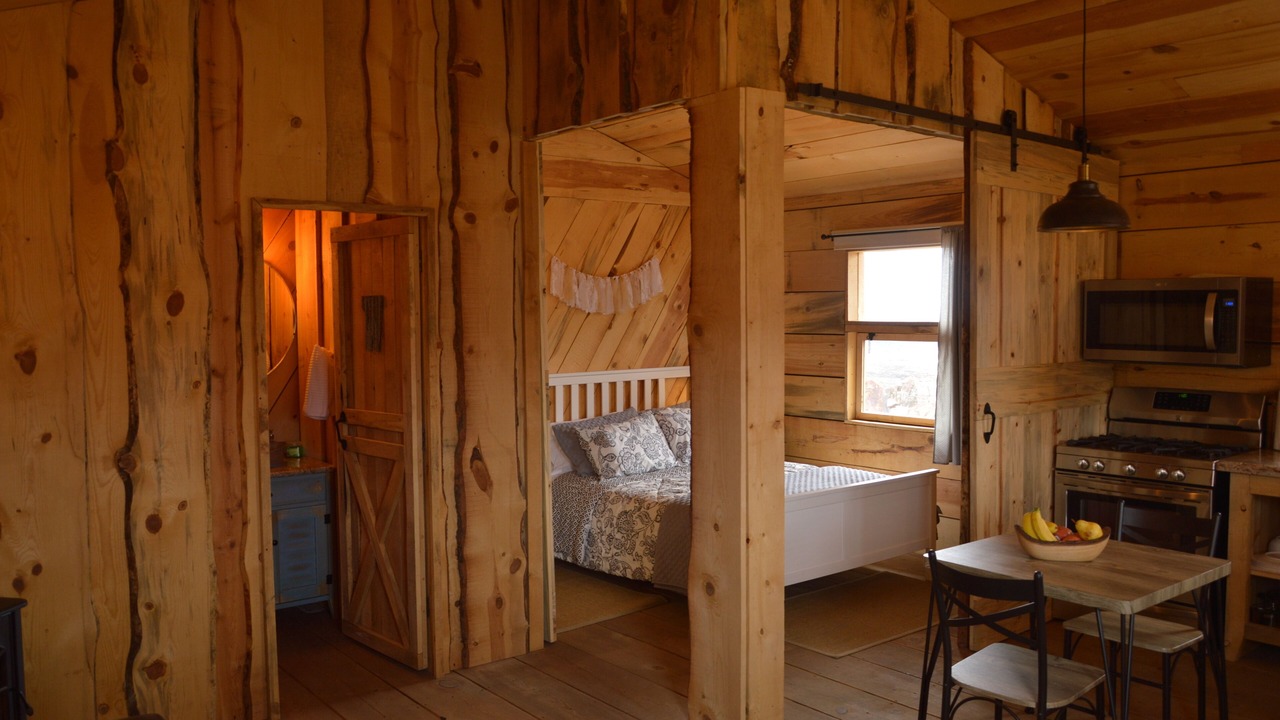 Photo of Bedroom in Cordes Lakes