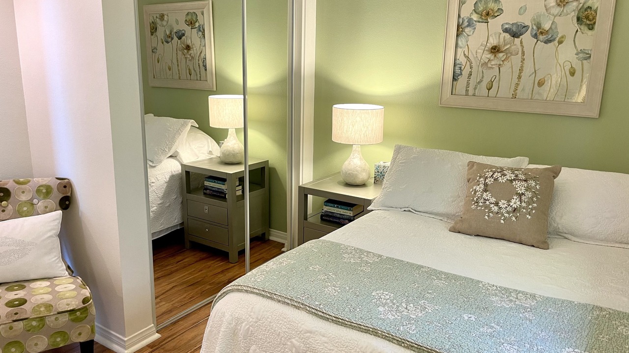 Photo of Bedroom in Lantern District