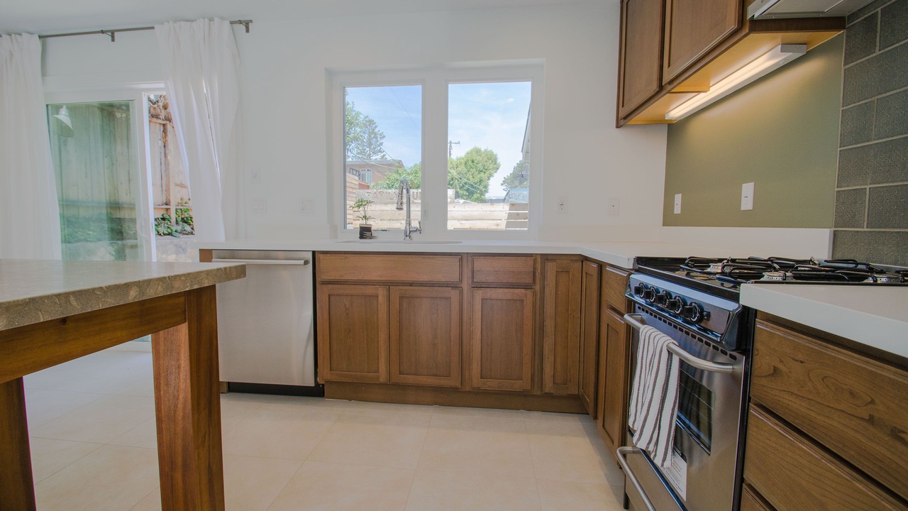Photo of Kitchen in Olde Solana Beach
