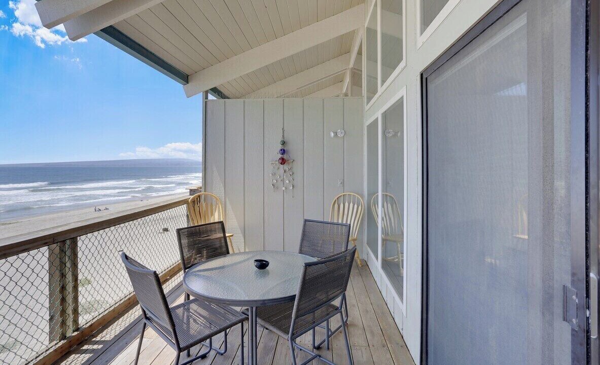 Photo of Patio Balcony in La Selva Beach