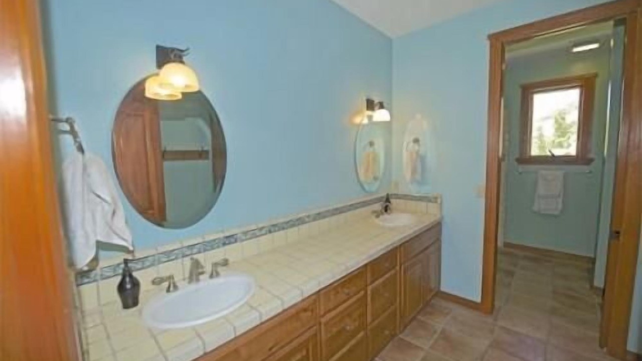 Photo of Bathroom in Templeton
