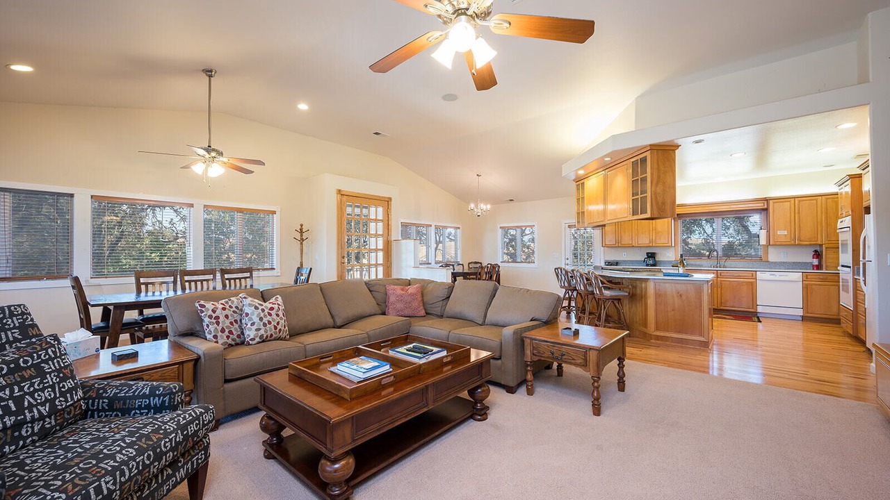 Photo of Livingroom in Paso Robles