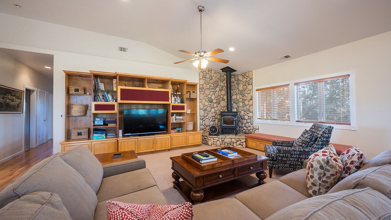 Photo of Livingroom in Paso Robles