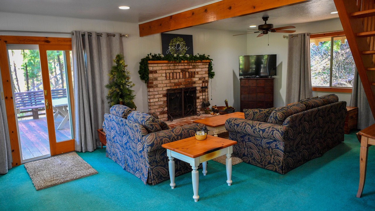 Photo of Bedroom in Twain Harte