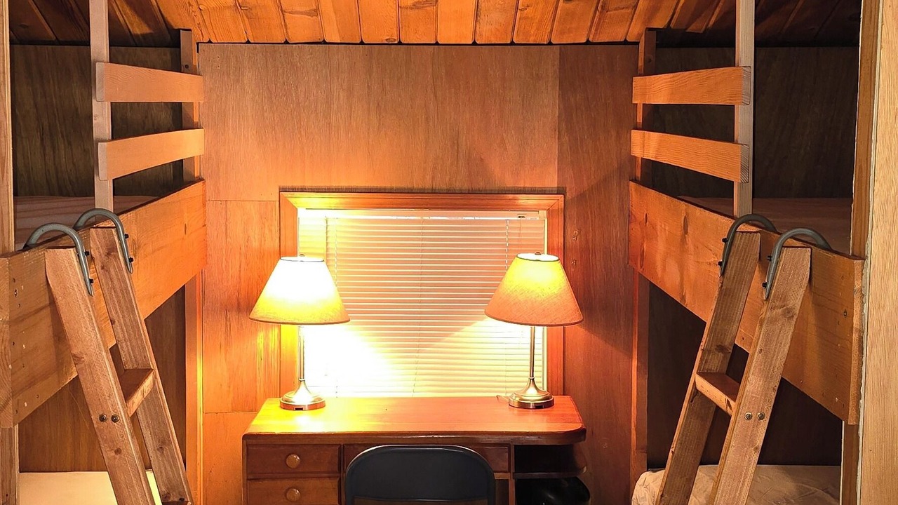 Photo of Bedroom in Cold Springs