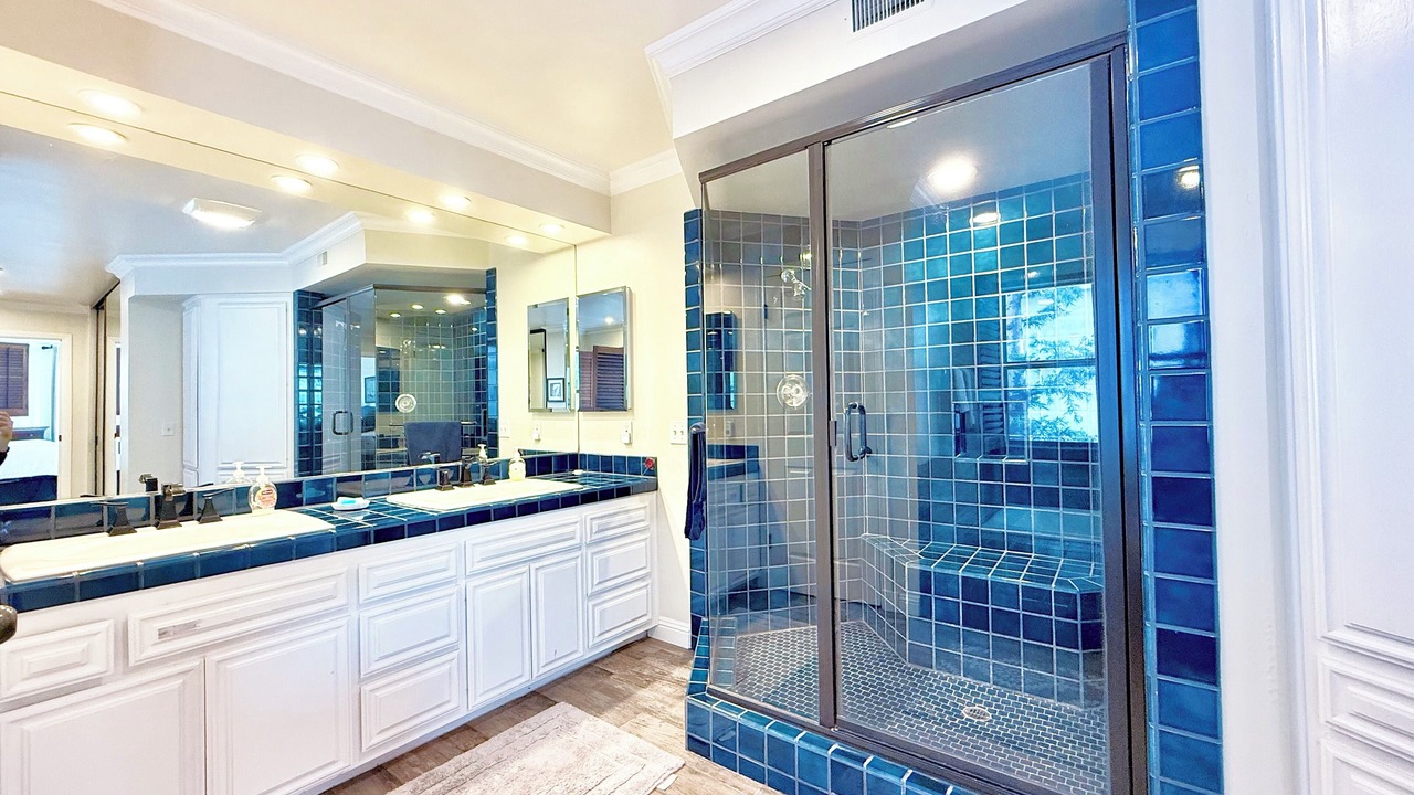 Photo of Bathroom in Crown Point