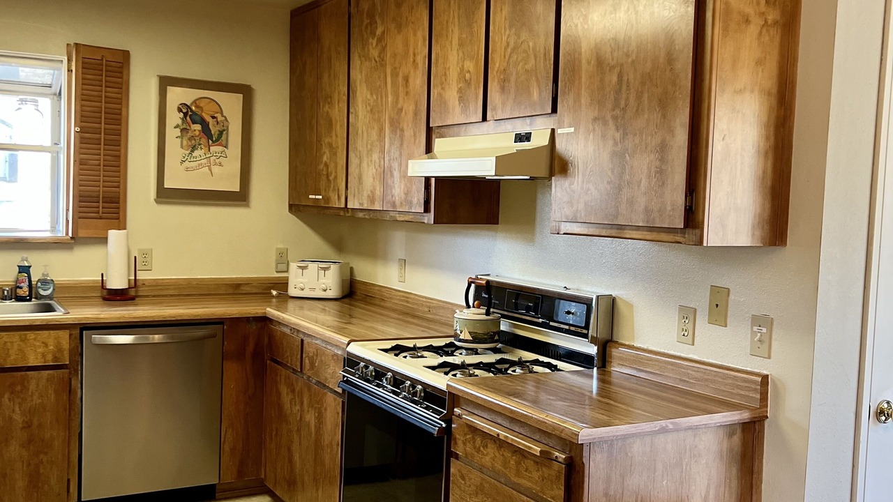 Photo of Kitchen in Oak Shores
