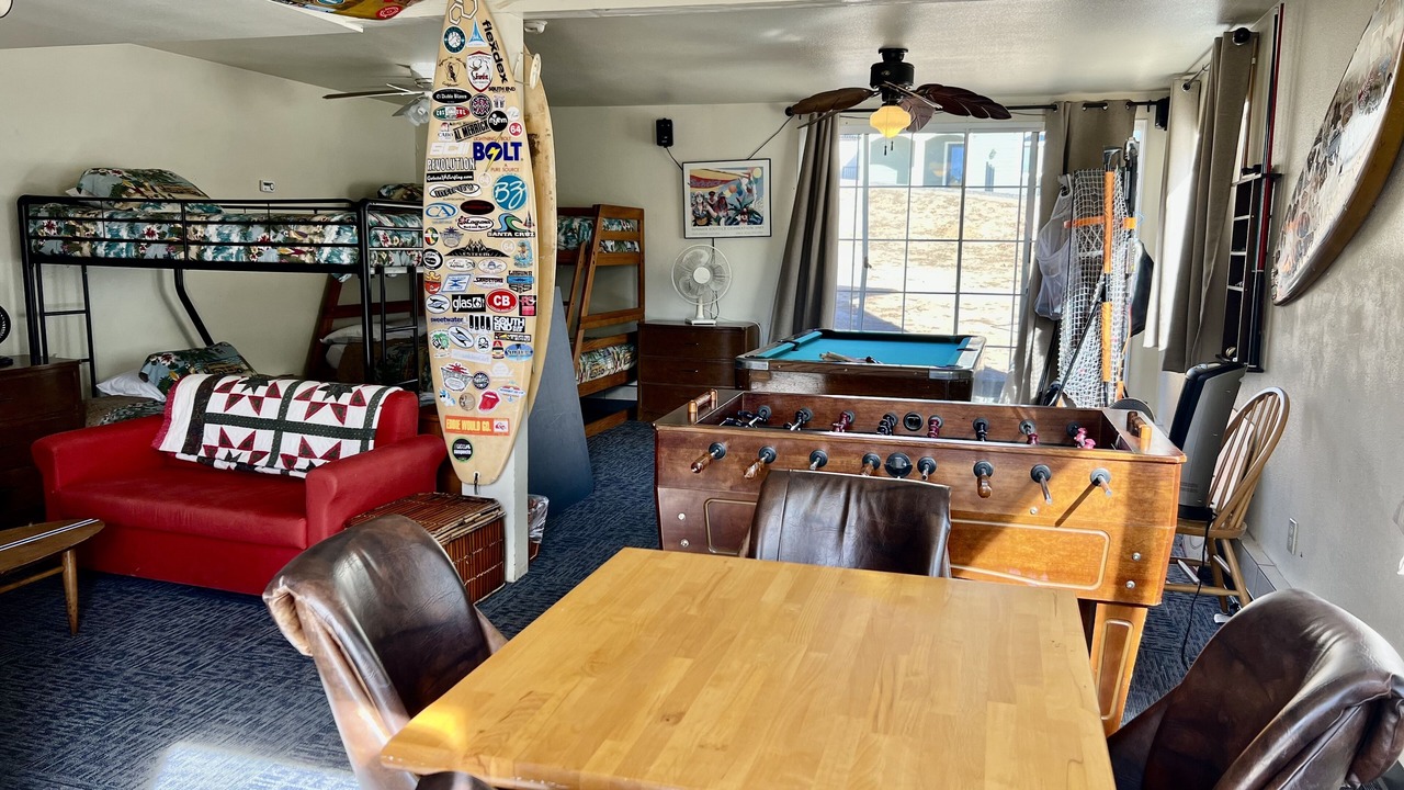 Photo of Bedroom in Oak Shores