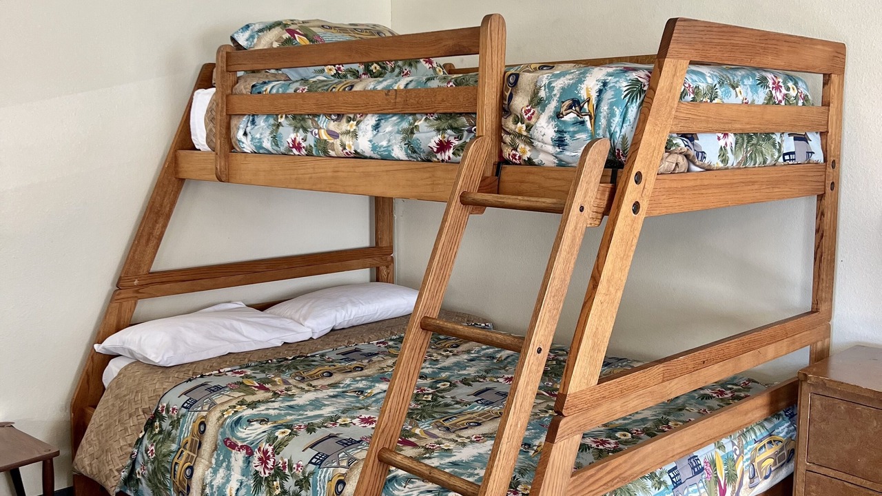 Photo of Bedroom in Oak Shores